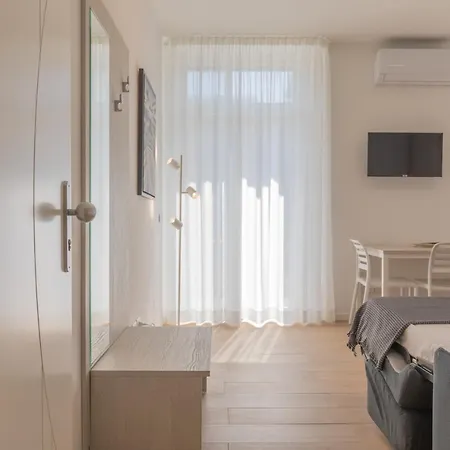 Casa Lilu By Comorooms Como